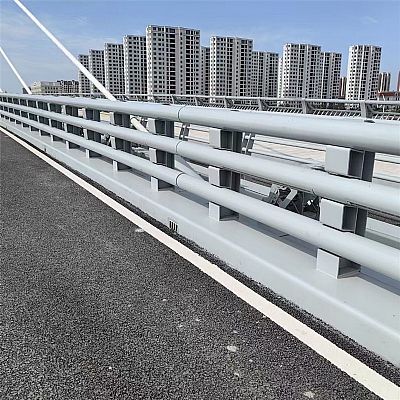 桥梁护栏